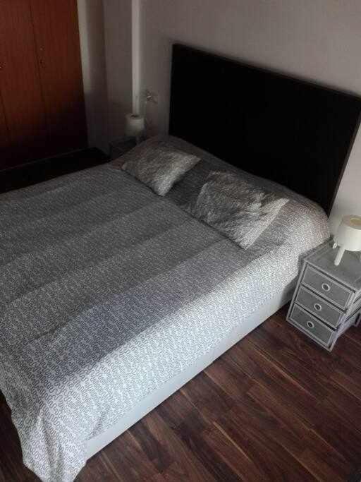 Moderno With Airco Oliva