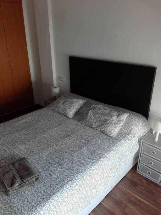 Moderno With Airco Apartament